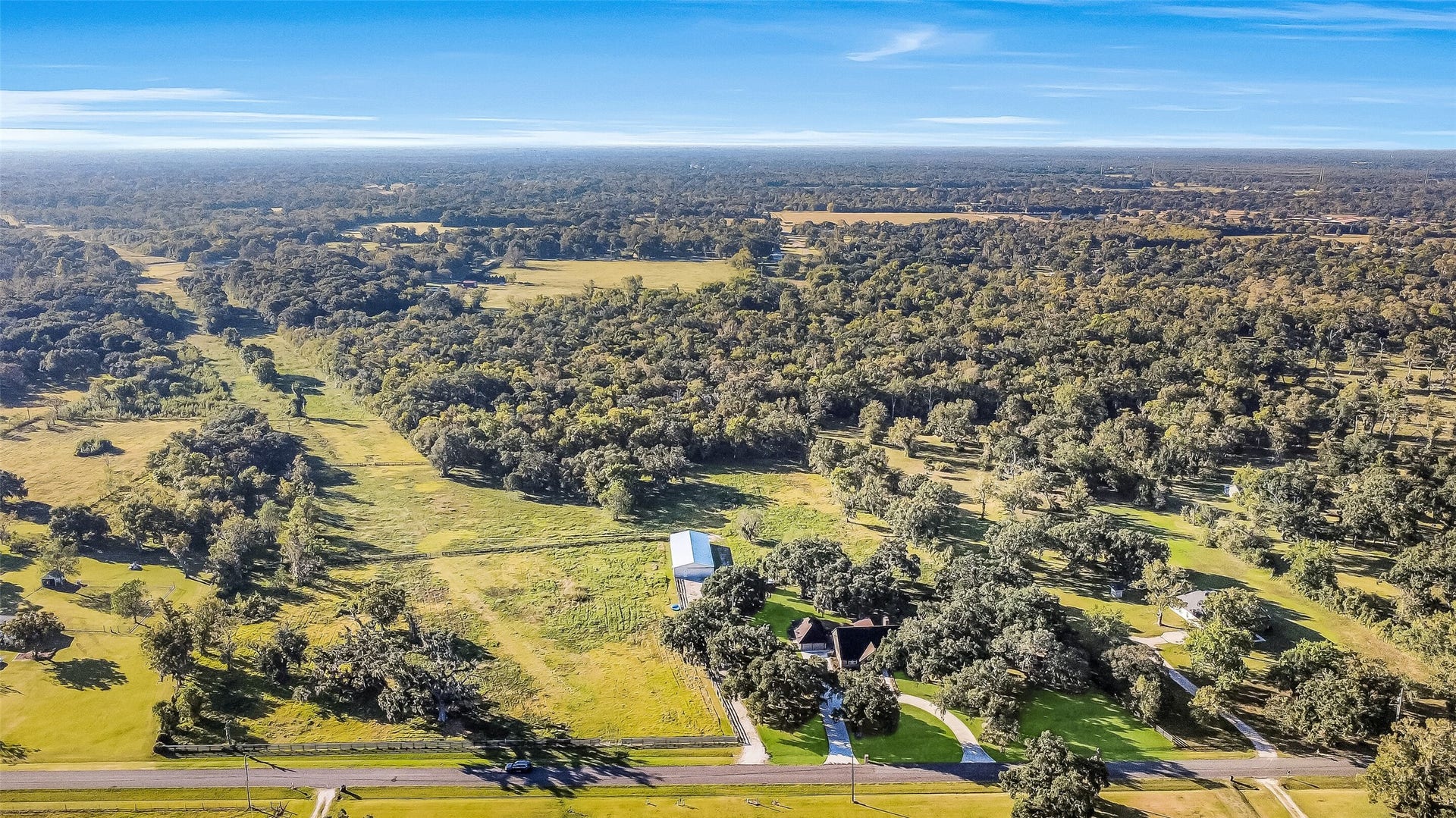 5685 County Road 823, West Columbia, TX 77486 5685 County Road 823, West Columbia, TX 77486