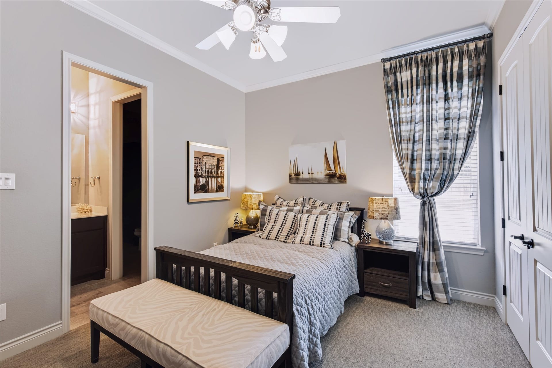 32400 SH 249, Pinehurst, TX 77362