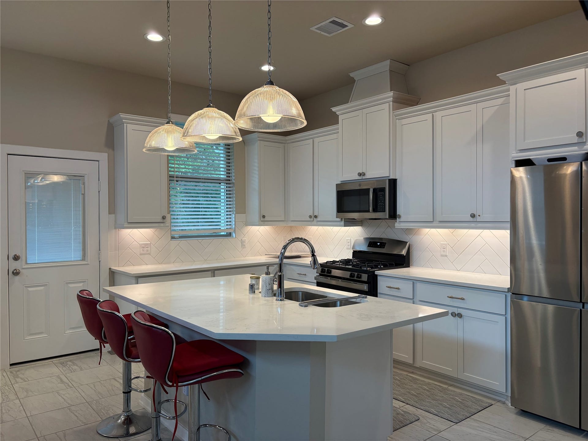 511 Long Leaf Pine Drive, Montgomery, TX 77316