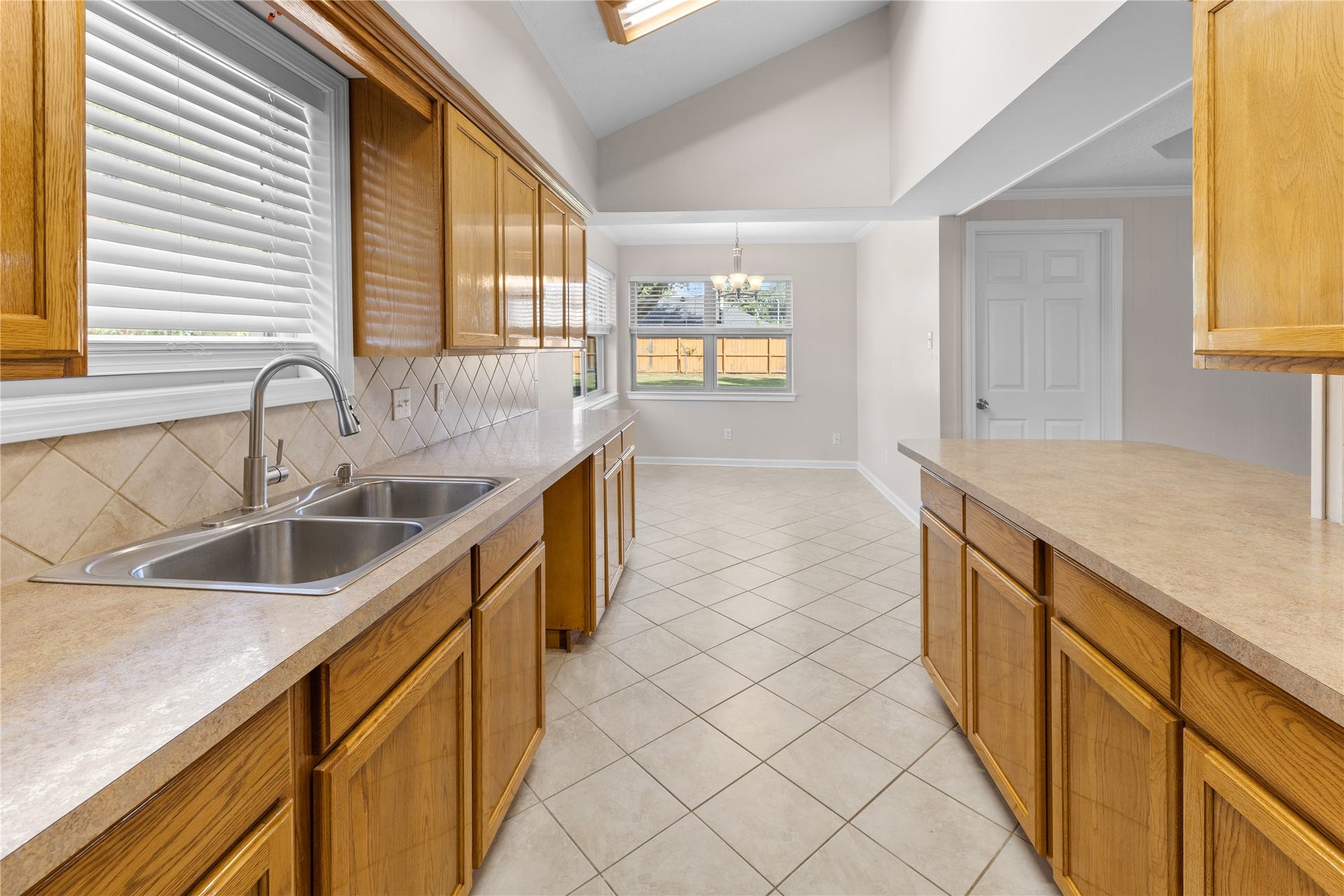 2117 Whatley Drive, Deer Park, TX 77536 2117 Whatley Drive, Deer Park, TX 77536