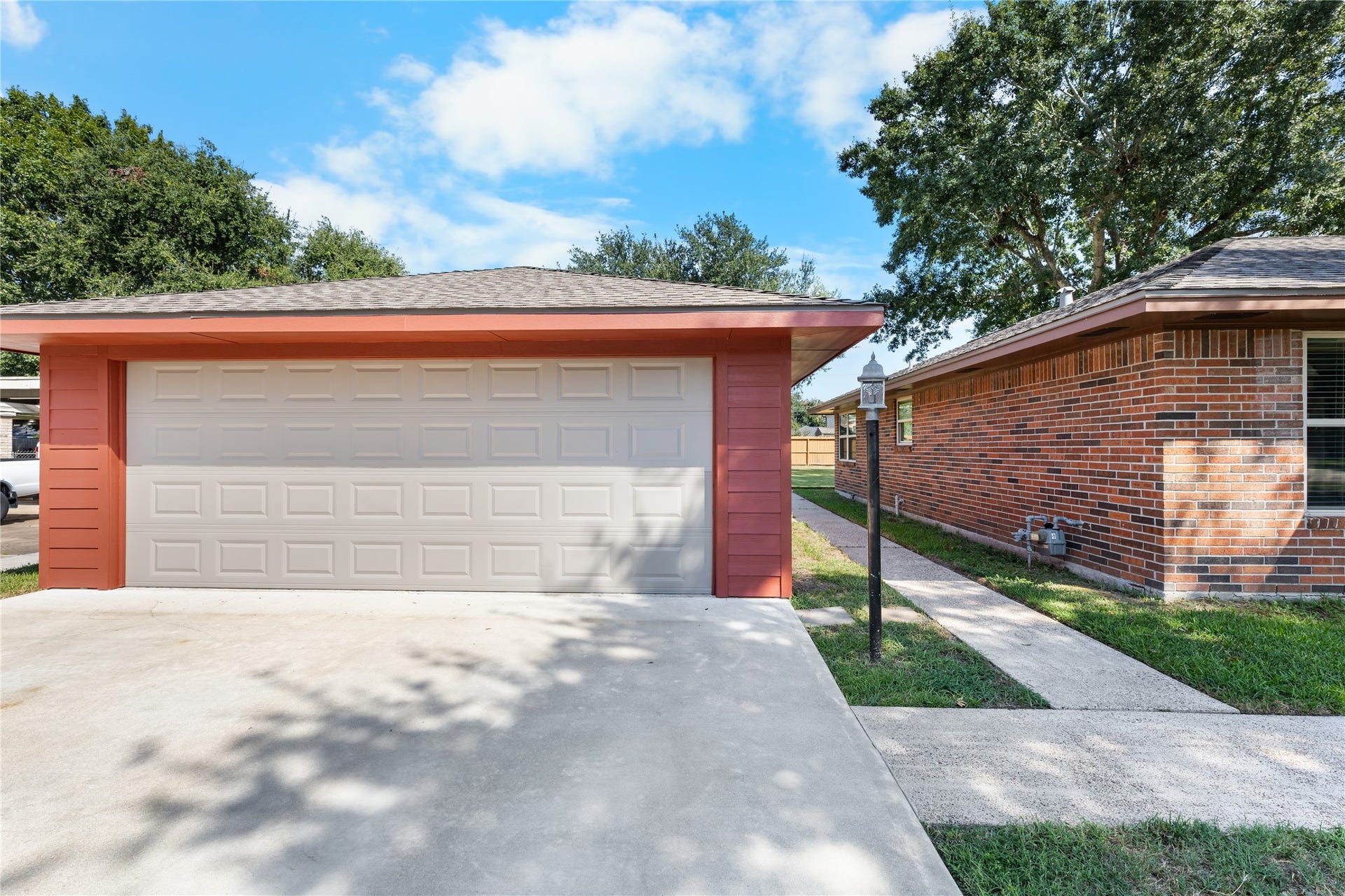 2117 Whatley Drive, Deer Park, TX 77536 2117 Whatley Drive, Deer Park, TX 77536