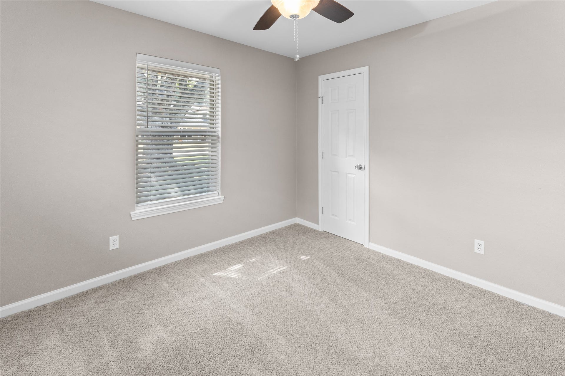 2117 Whatley Drive, Deer Park, TX 77536 2117 Whatley Drive, Deer Park, TX 77536