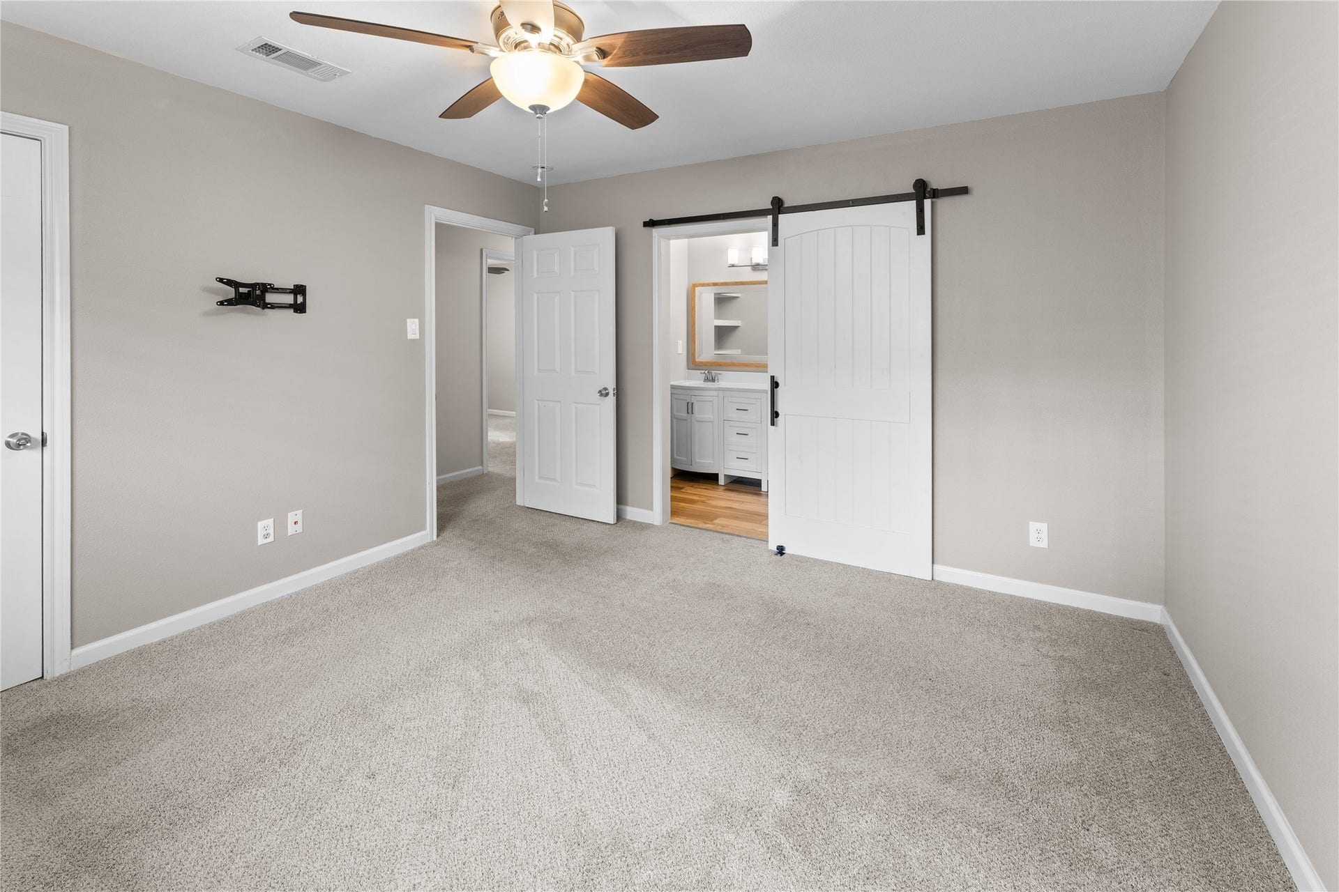 2117 Whatley Drive, Deer Park, TX 77536 2117 Whatley Drive, Deer Park, TX 77536