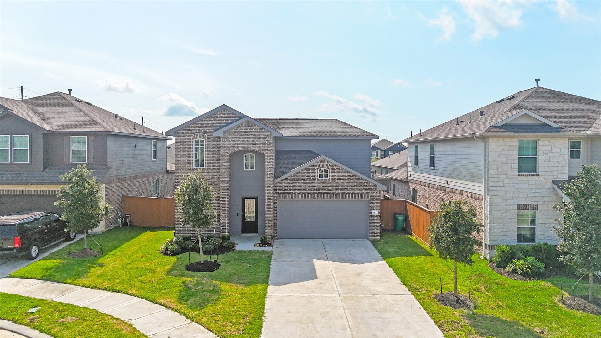 10511 Kings River Dr, Rosharon, TX 77583