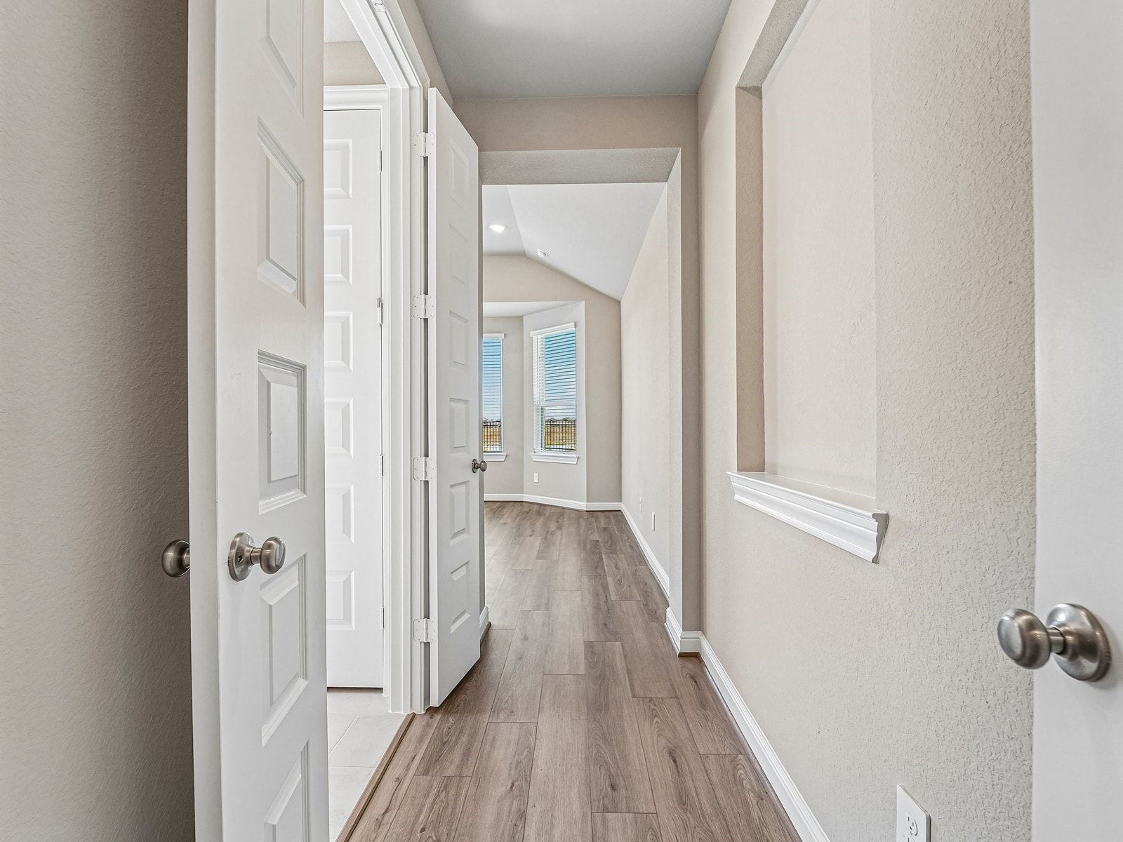 5232 Autumn Hills Trail, Pearland, TX 77584 5232 Autumn Hills Trail, Pearland, TX 77584