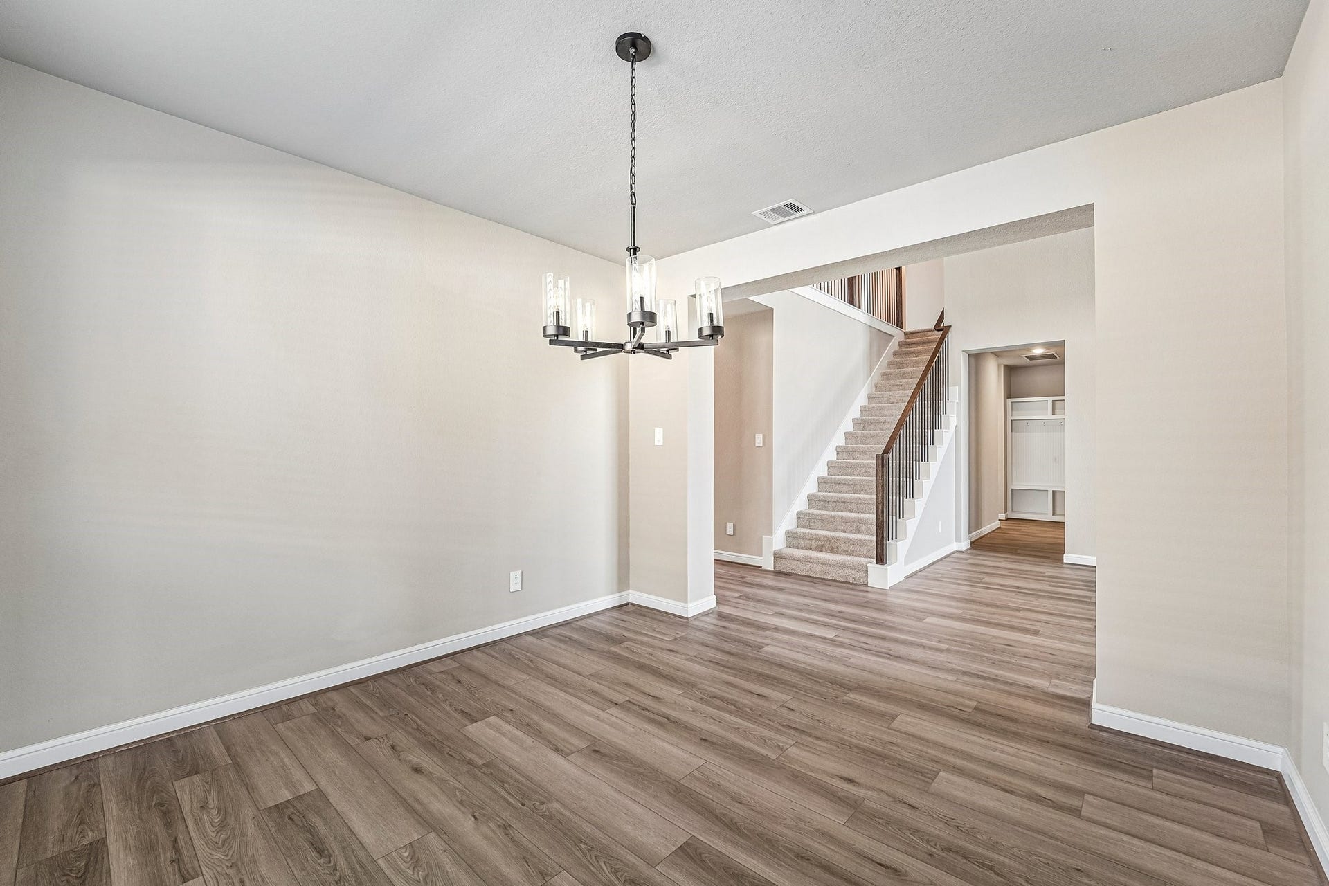 5232 Autumn Hills Trail, Pearland, TX 77584 5232 Autumn Hills Trail, Pearland, TX 77584