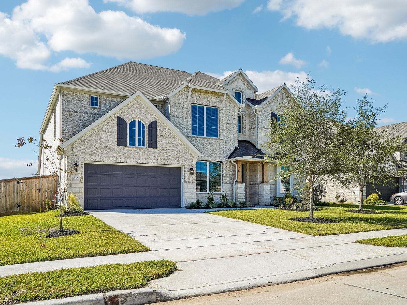 5232 Autumn Hills Trail, Pearland, TX 77584 5232 Autumn Hills Trail, Pearland, TX 77584