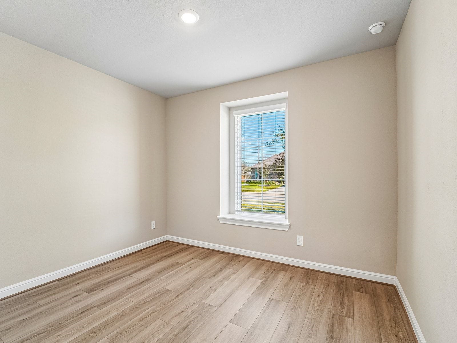 5232 Autumn Hills Trail, Pearland, TX 77584 5232 Autumn Hills Trail, Pearland, TX 77584