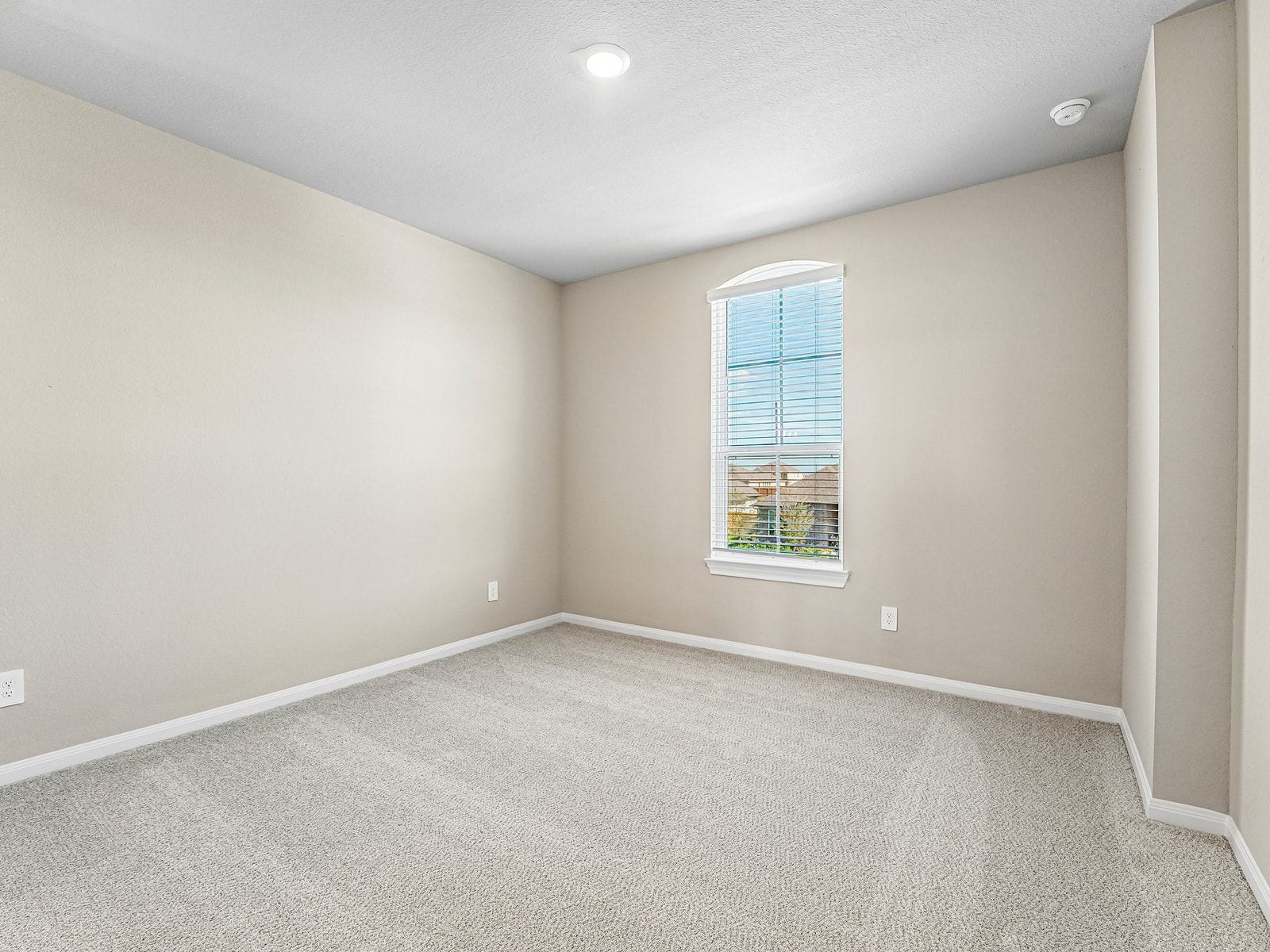 5232 Autumn Hills Trail, Pearland, TX 77584 5232 Autumn Hills Trail, Pearland, TX 77584
