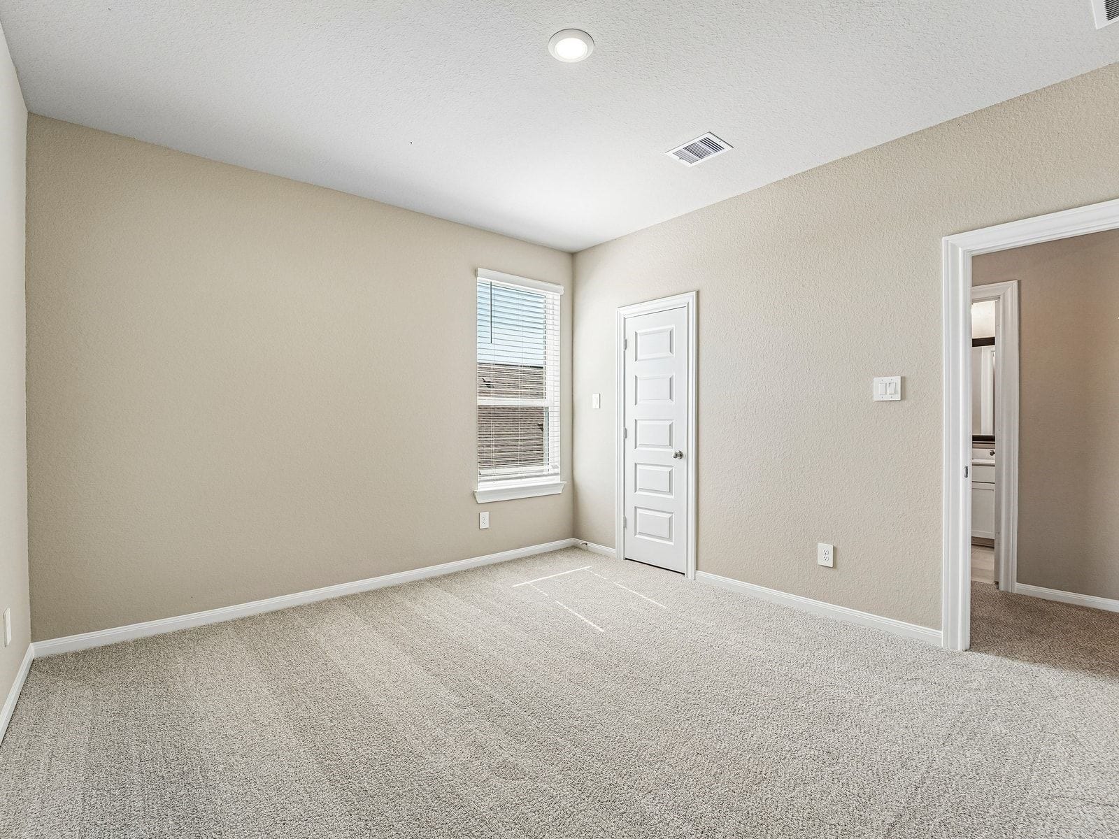5232 Autumn Hills Trail, Pearland, TX 77584 5232 Autumn Hills Trail, Pearland, TX 77584