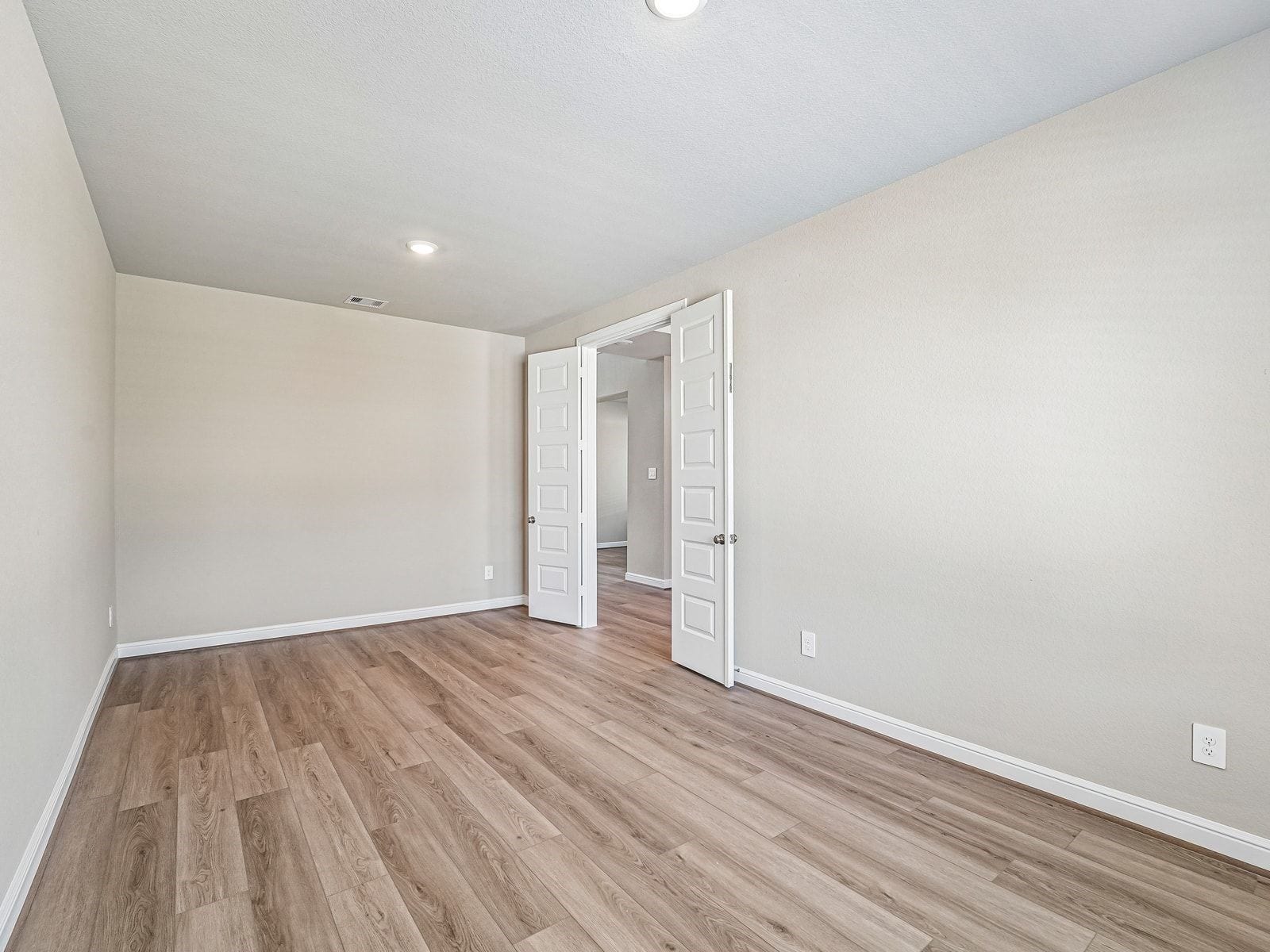 5232 Autumn Hills Trail, Pearland, TX 77584 5232 Autumn Hills Trail, Pearland, TX 77584