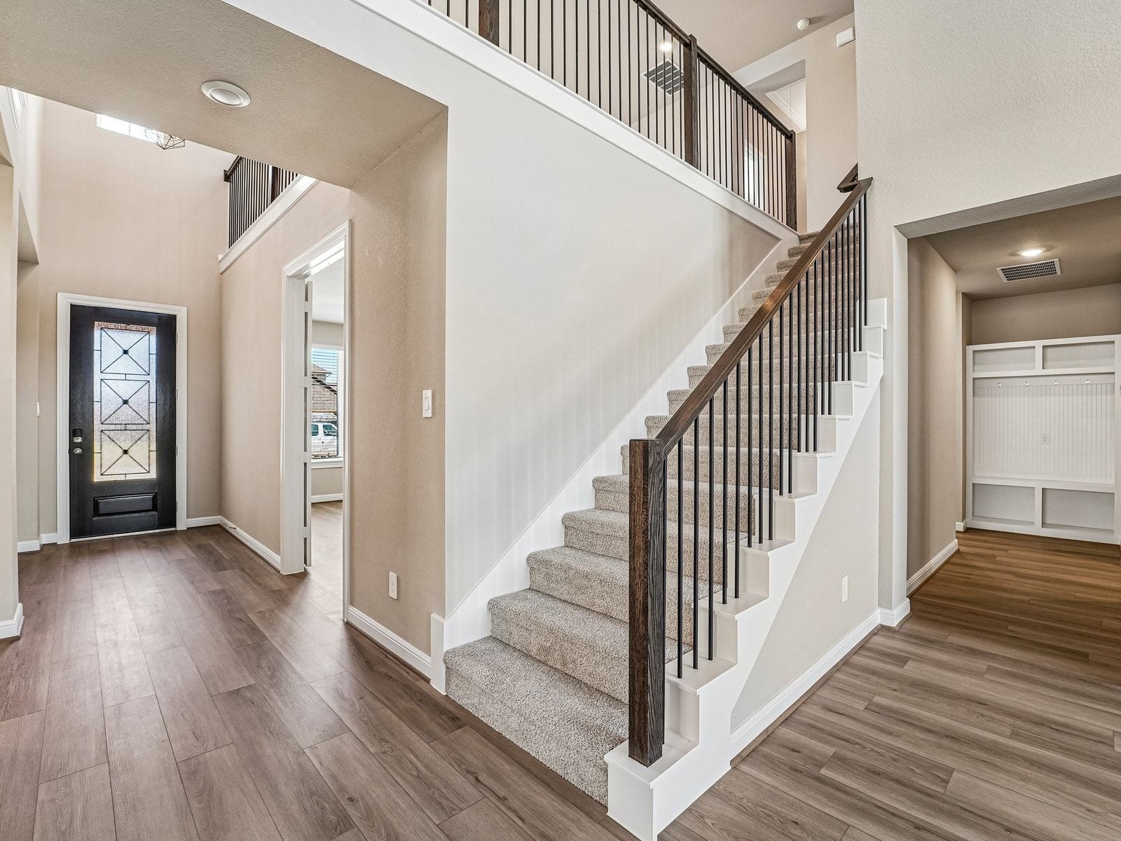 5232 Autumn Hills Trail, Pearland, TX 77584 5232 Autumn Hills Trail, Pearland, TX 77584