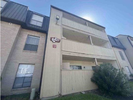 8427 Hearth Drive, #34, Houston, TX 77054 Exterior