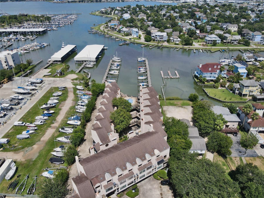 Property photo for 1140 Fm-2094, #104A, Kemah, TX