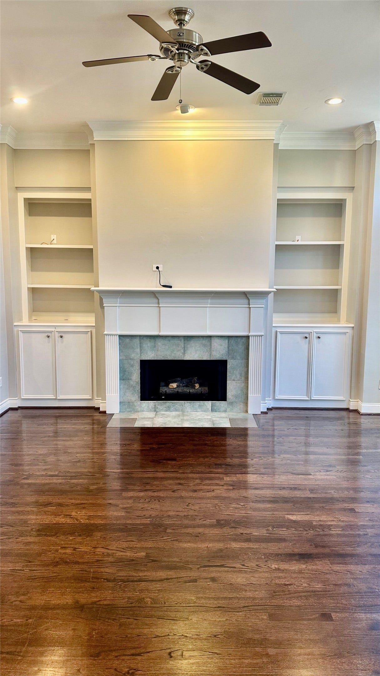 4303 Childress Street, Houston, TX 77005 4303 Childress Street, Houston, TX 77005