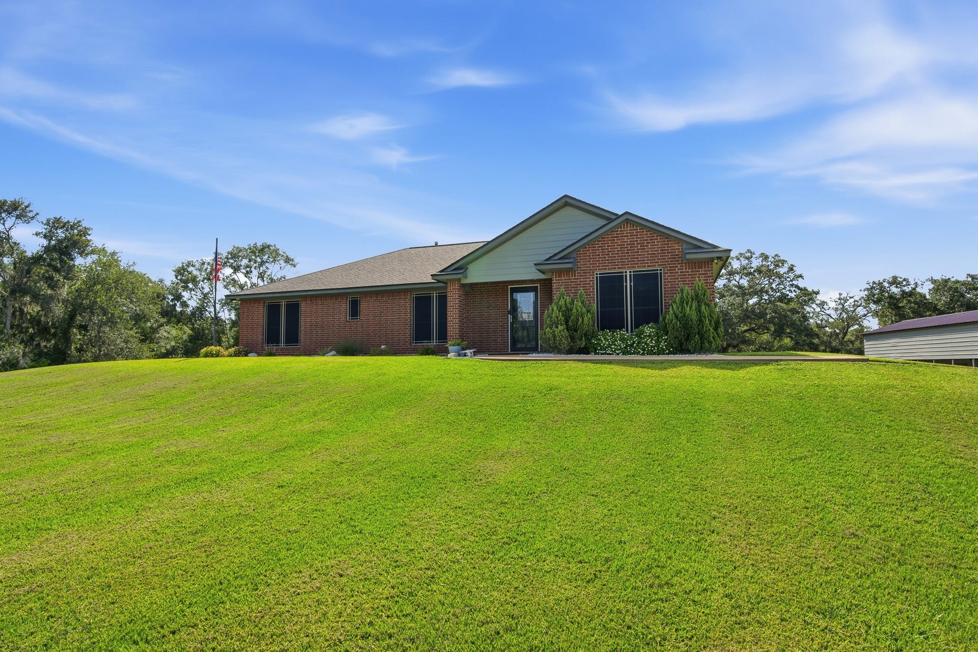 4788 County Road 502D, Sweeny, TX 77480