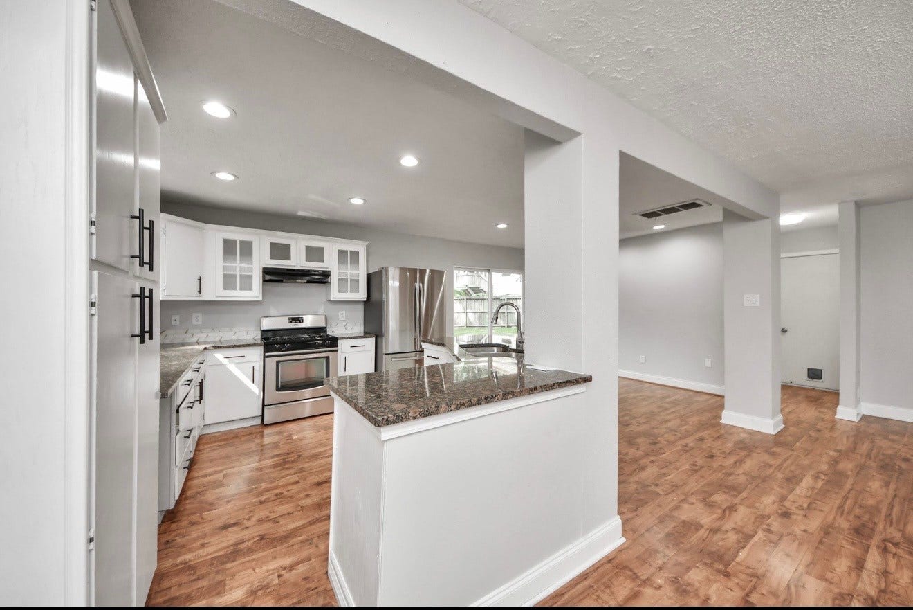 2015 E Lacey Oak Cir, The Woodlands, TX 77380 2015 E Lacey Oak Cir, The Woodlands, TX 77380