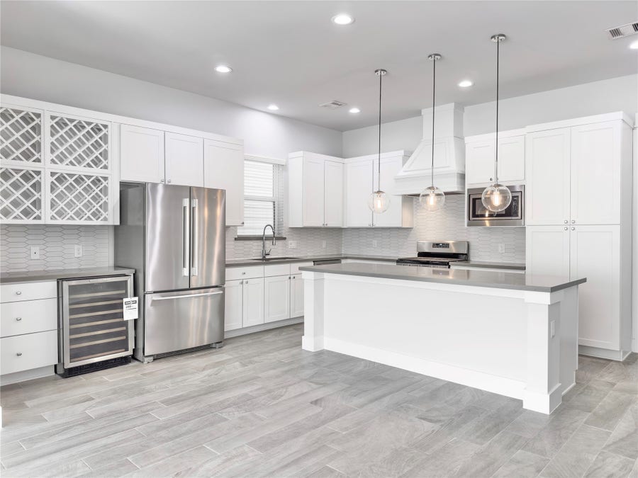 Property photo for 1602 Westside Gardens Lane, Houston, TX