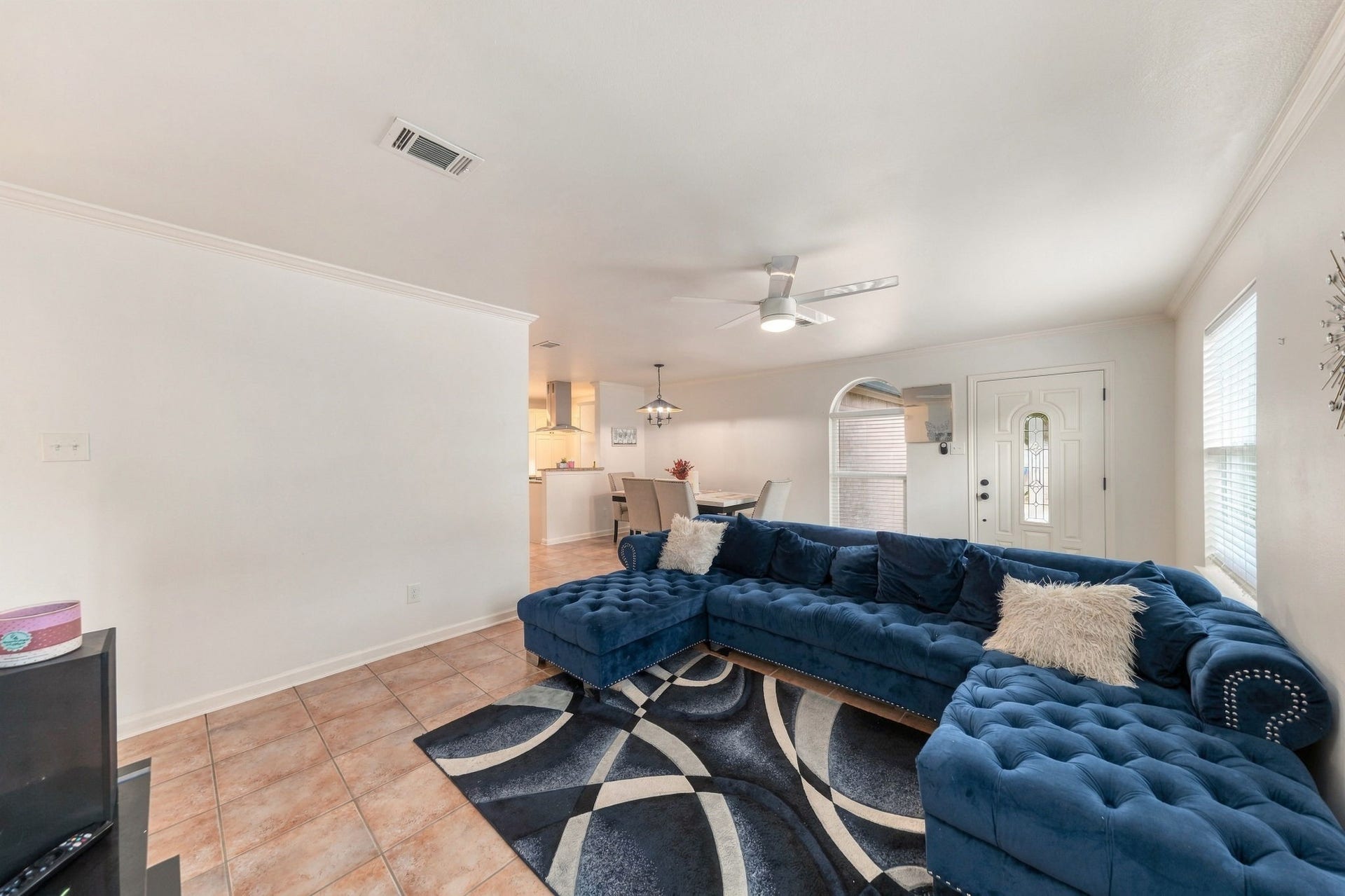 3343 Monza Drive, Houston, TX 77014 3343 Monza Drive, Houston, TX 77014