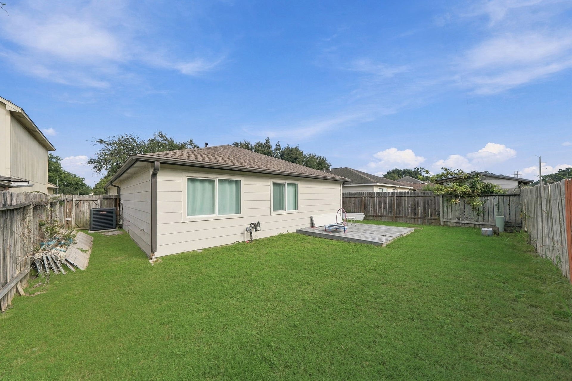 3343 Monza Drive, Houston, TX 77014 3343 Monza Drive, Houston, TX 77014