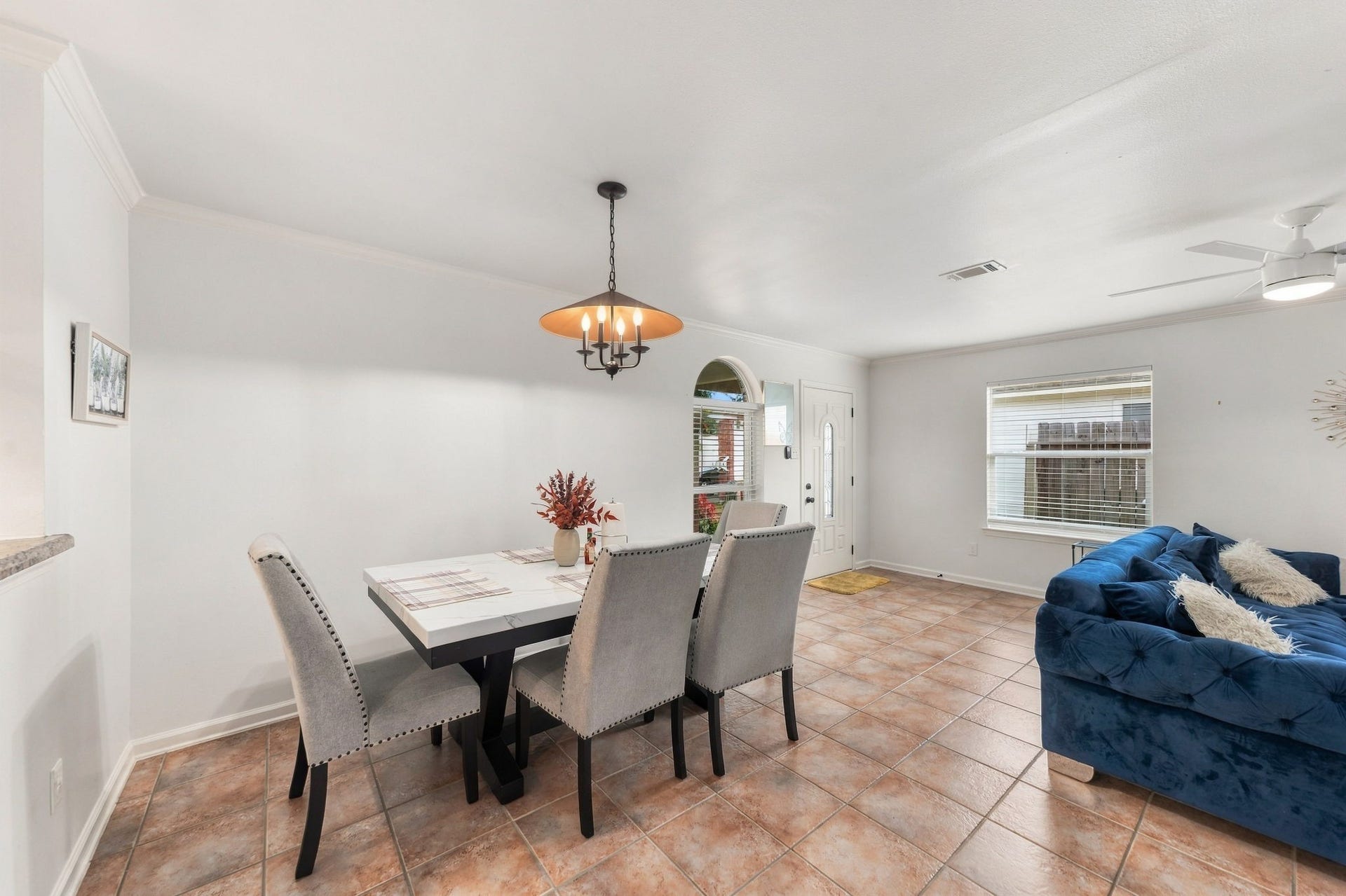 3343 Monza Drive, Houston, TX 77014 3343 Monza Drive, Houston, TX 77014
