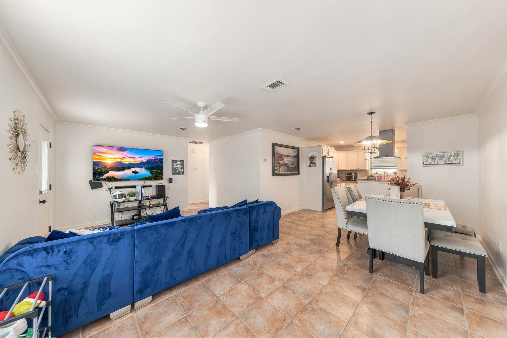 3343 Monza Drive, Houston, TX 77014 3343 Monza Drive, Houston, TX 77014