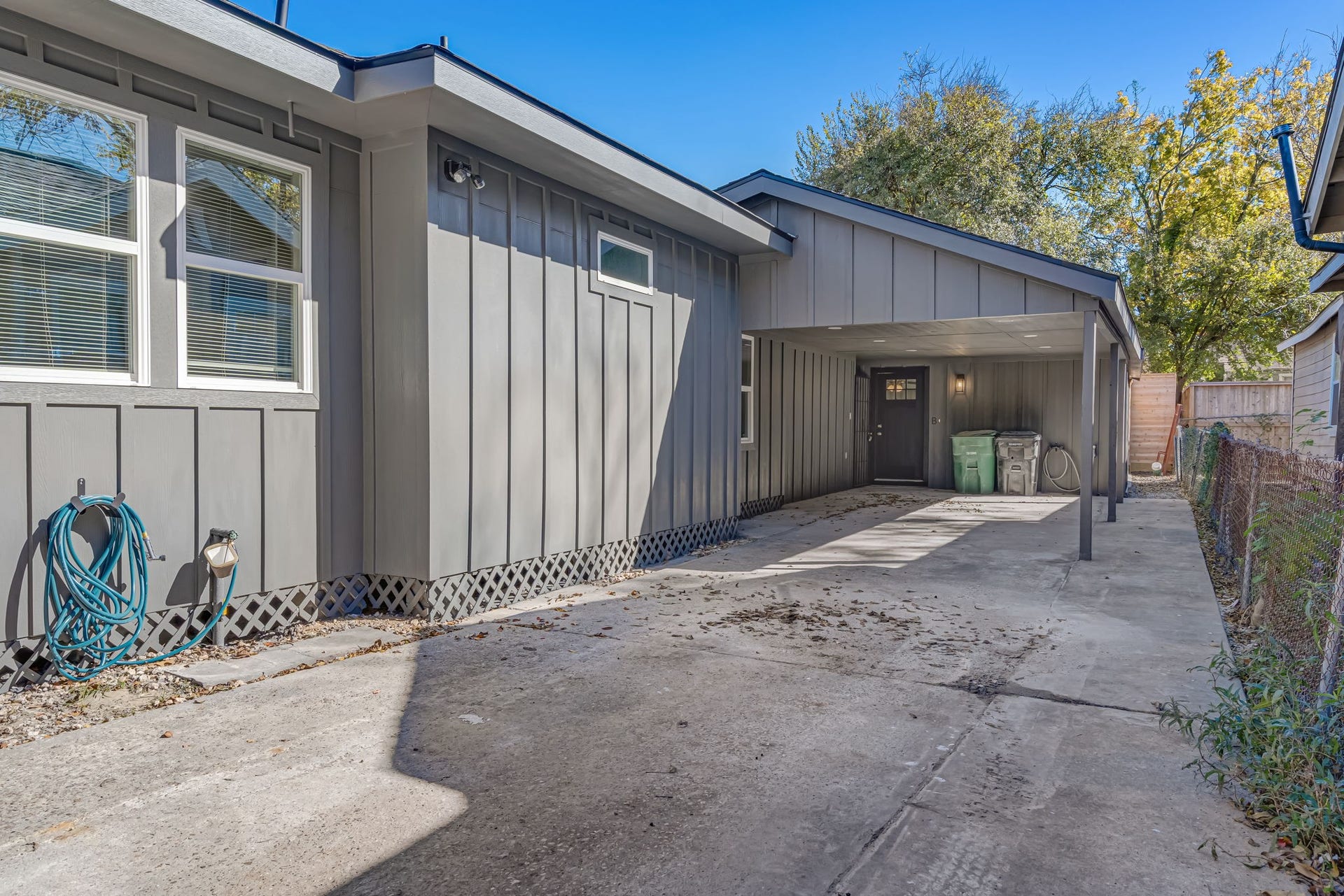 430 N Hutcheson Street, Houston, TX 77003 430 N Hutcheson Street, Houston, TX 77003