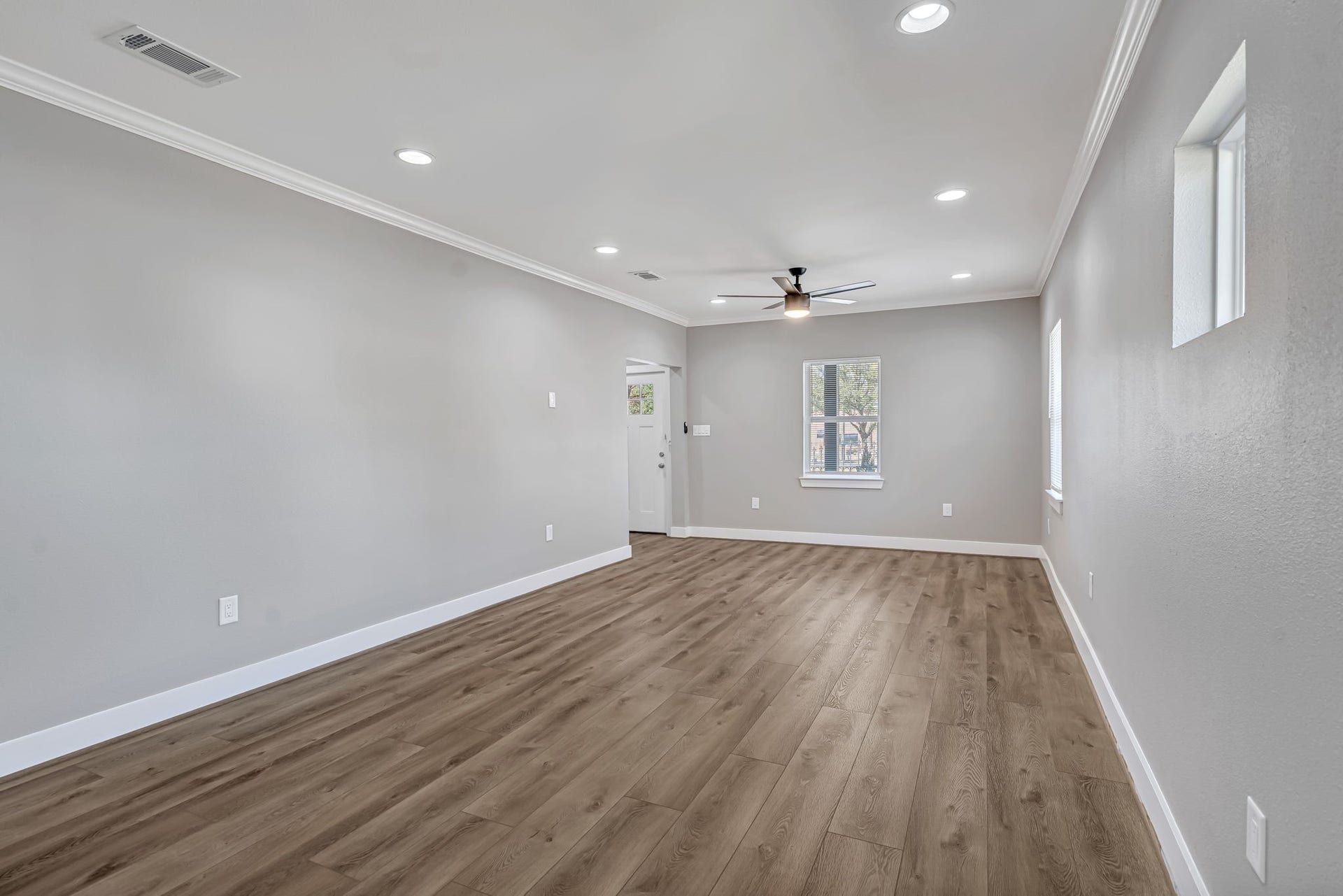 430 N Hutcheson Street, Houston, TX 77003 430 N Hutcheson Street, Houston, TX 77003