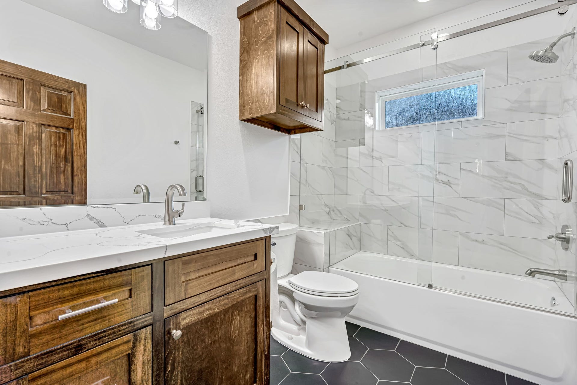 430 N Hutcheson Street, Houston, TX 77003 430 N Hutcheson Street, Houston, TX 77003