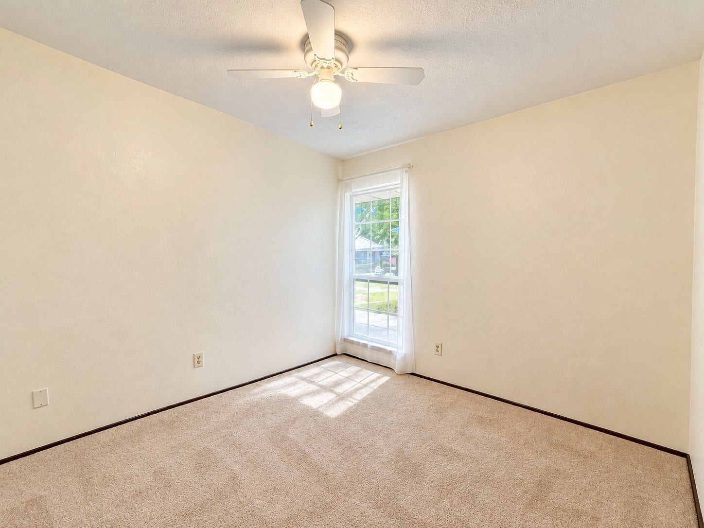 7526 Goldfinch Drive, Humble, TX 77396 Bedroom 4