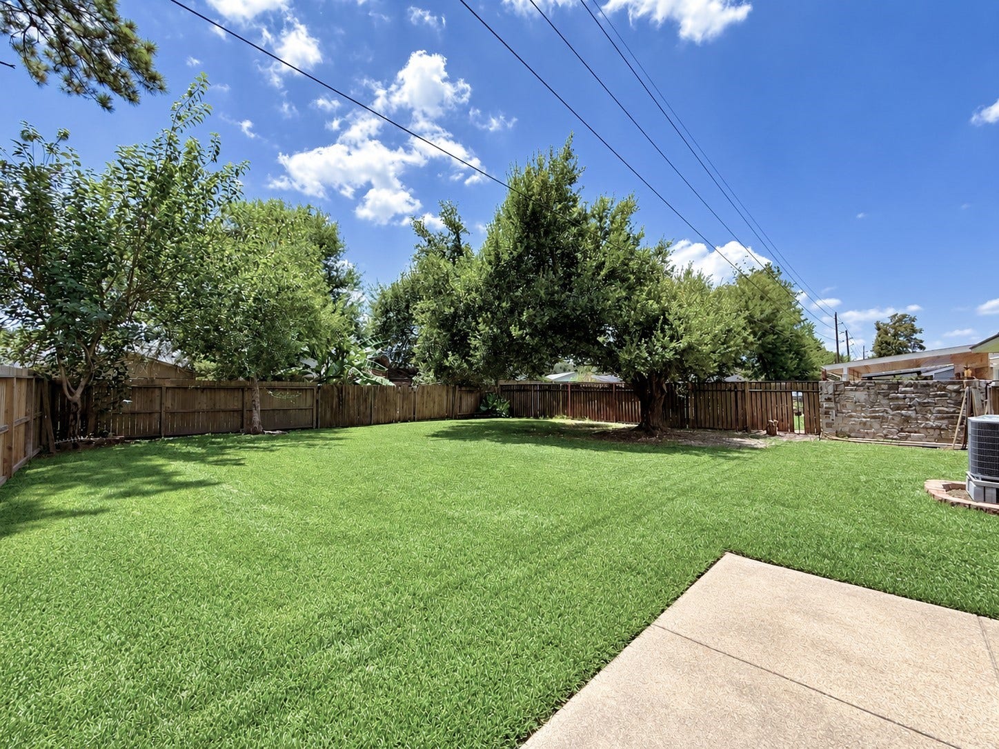 7526 Goldfinch Drive, Humble, TX 77396 Spacious backyard
