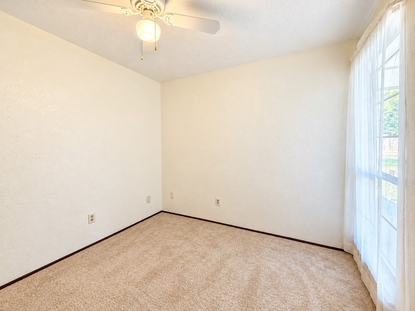 7526 Goldfinch Drive, Humble, TX 77396 Bedroom 4