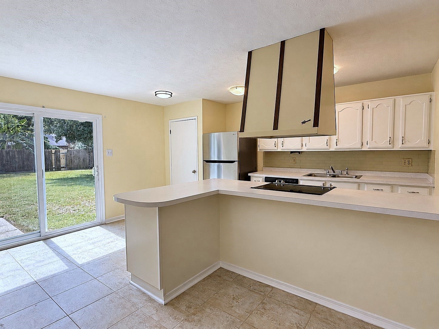 7526 Goldfinch Drive, Humble, TX 77396 7526 Goldfinch Drive, Humble, TX 77396