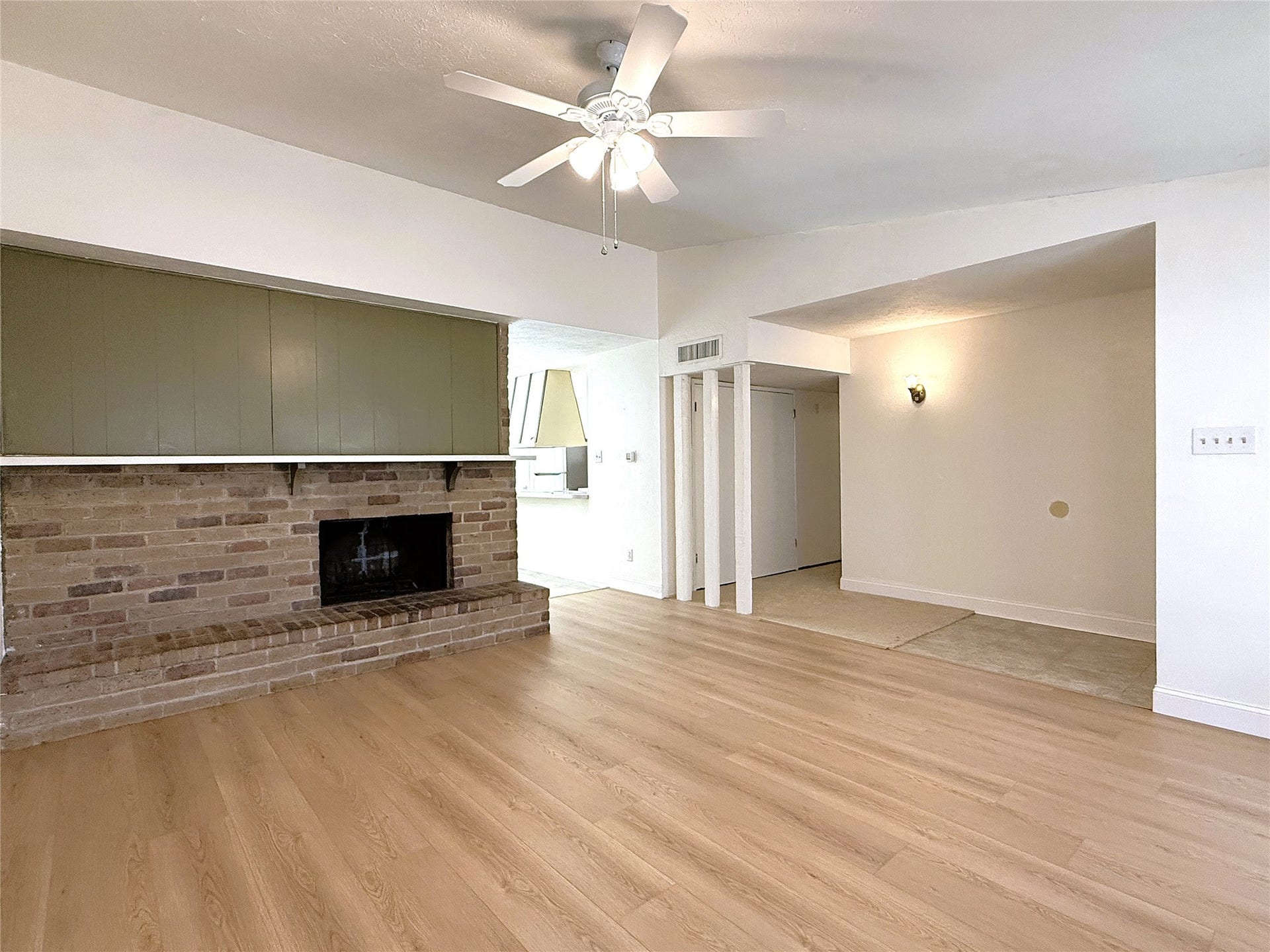 7526 Goldfinch Drive, Humble, TX 77396 7526 Goldfinch Drive, Humble, TX 77396