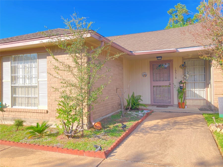 Property photo for 19518 Munsey Court, Katy, TX