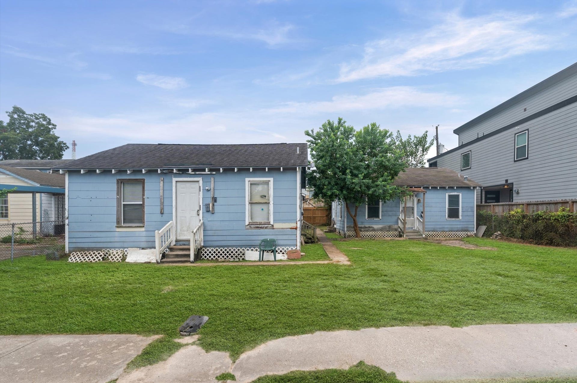 110 E 44th Street, Houston, TX 77018