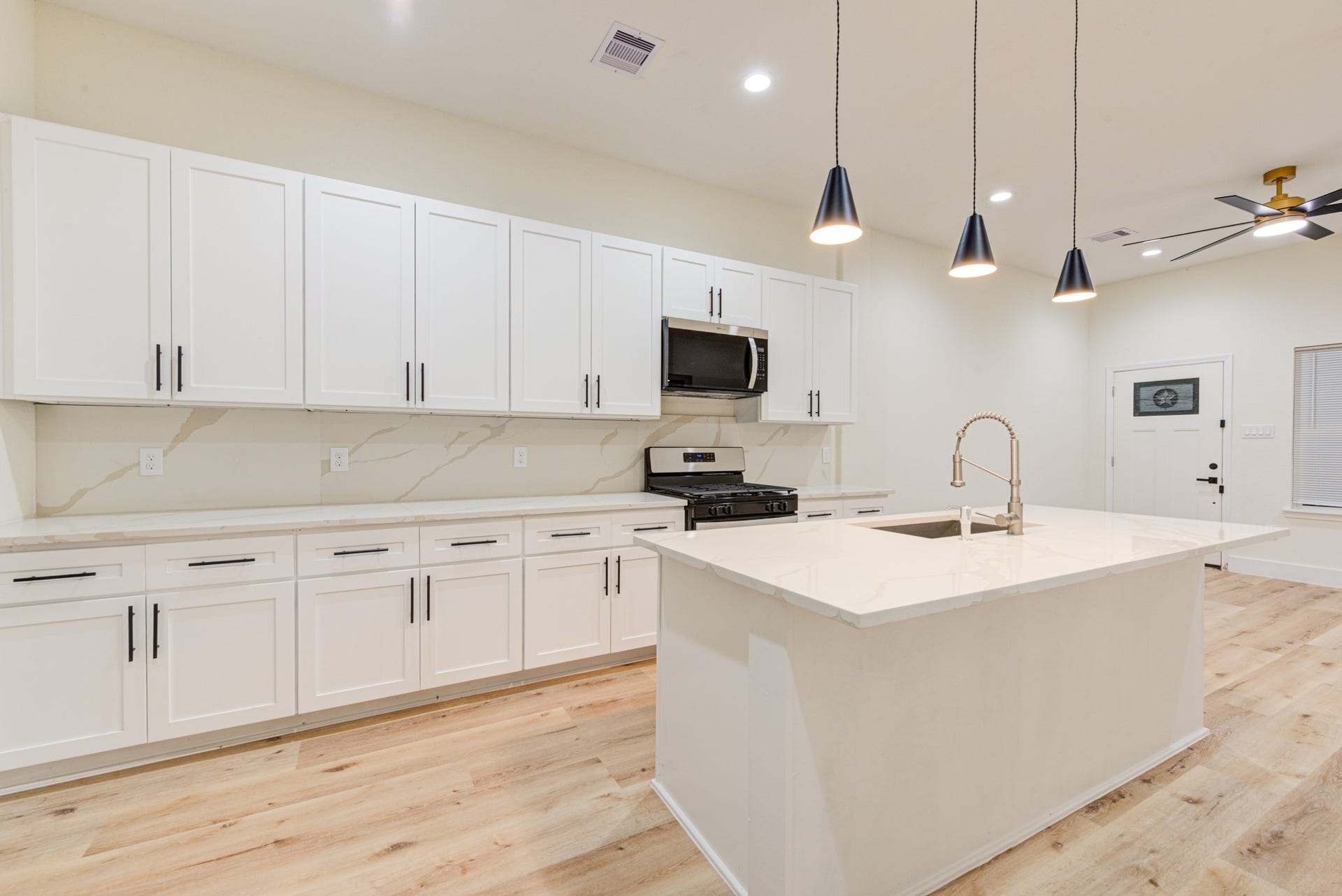 3320 Francis Street, #A, Houston, TX 77004 3320 Francis Street, #A, Houston, TX 77004