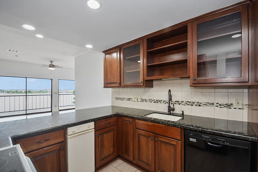 Property photo for 401 Lakeside Lane, #311, Houston, TX