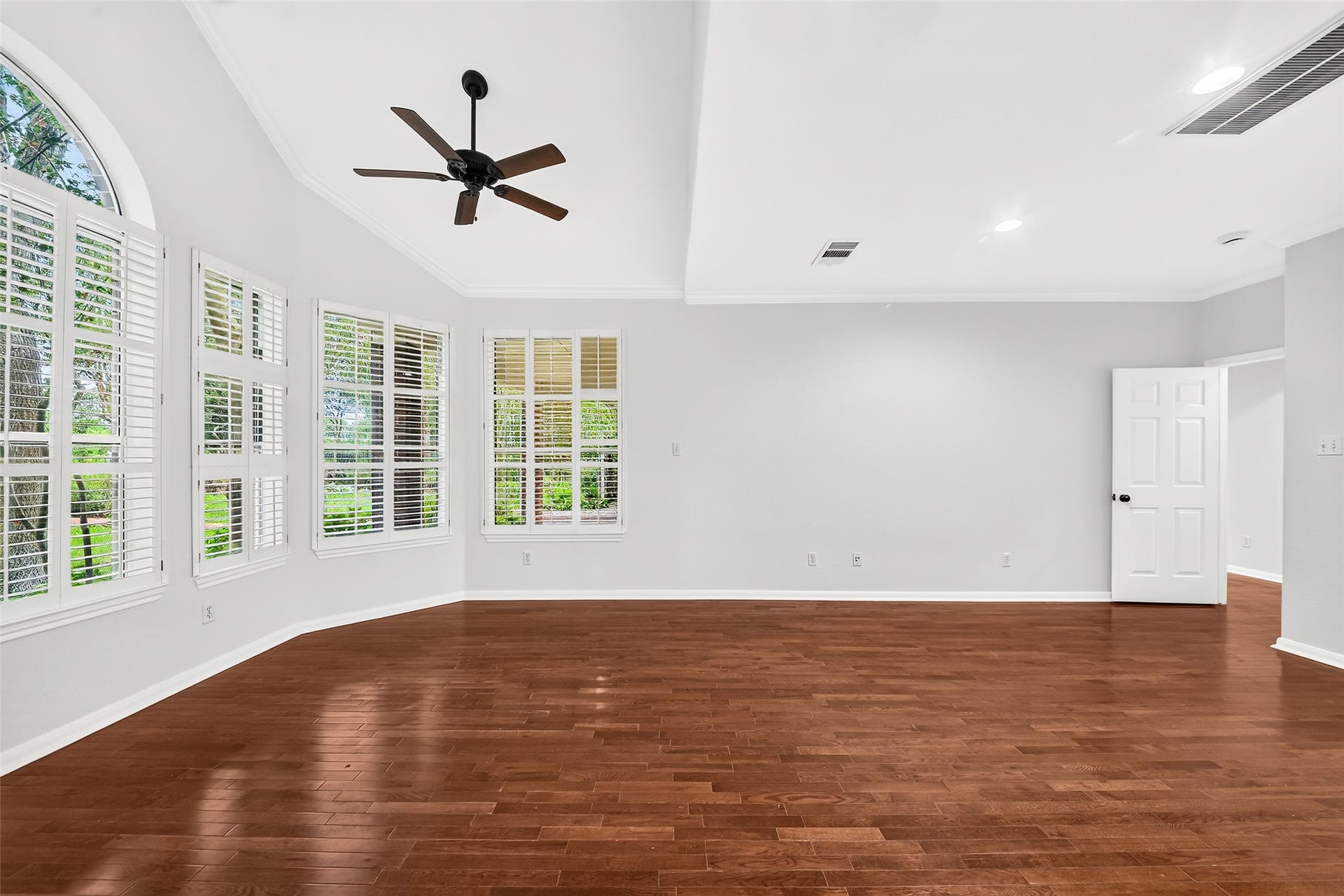 9515 Sotherloch Lake Drive, Spring, TX 77379 9515 Sotherloch Lake Drive, Spring, TX 77379