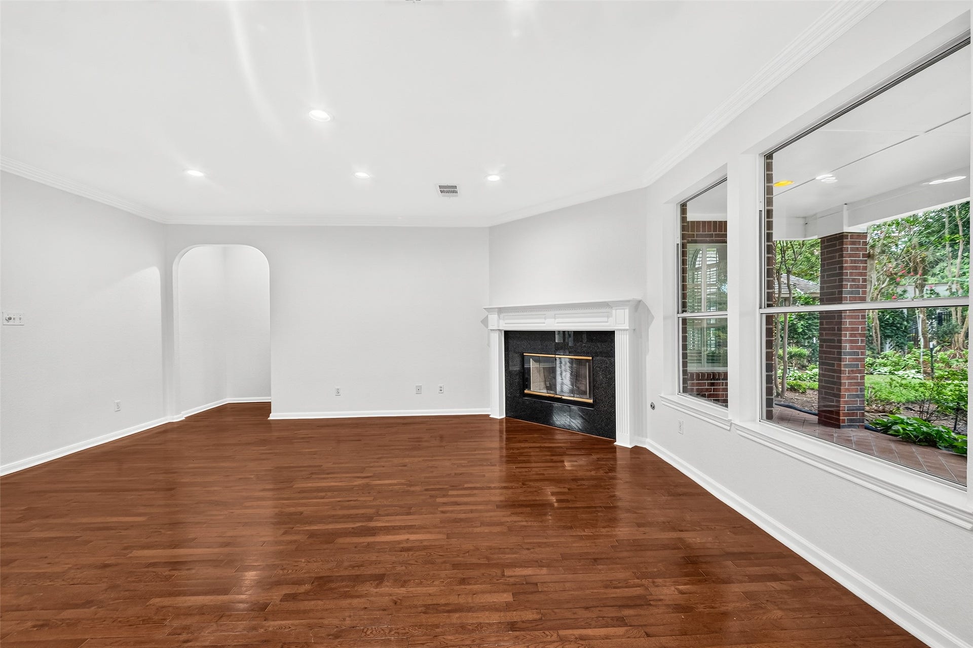 9515 Sotherloch Lake Drive, Spring, TX 77379 9515 Sotherloch Lake Drive, Spring, TX 77379