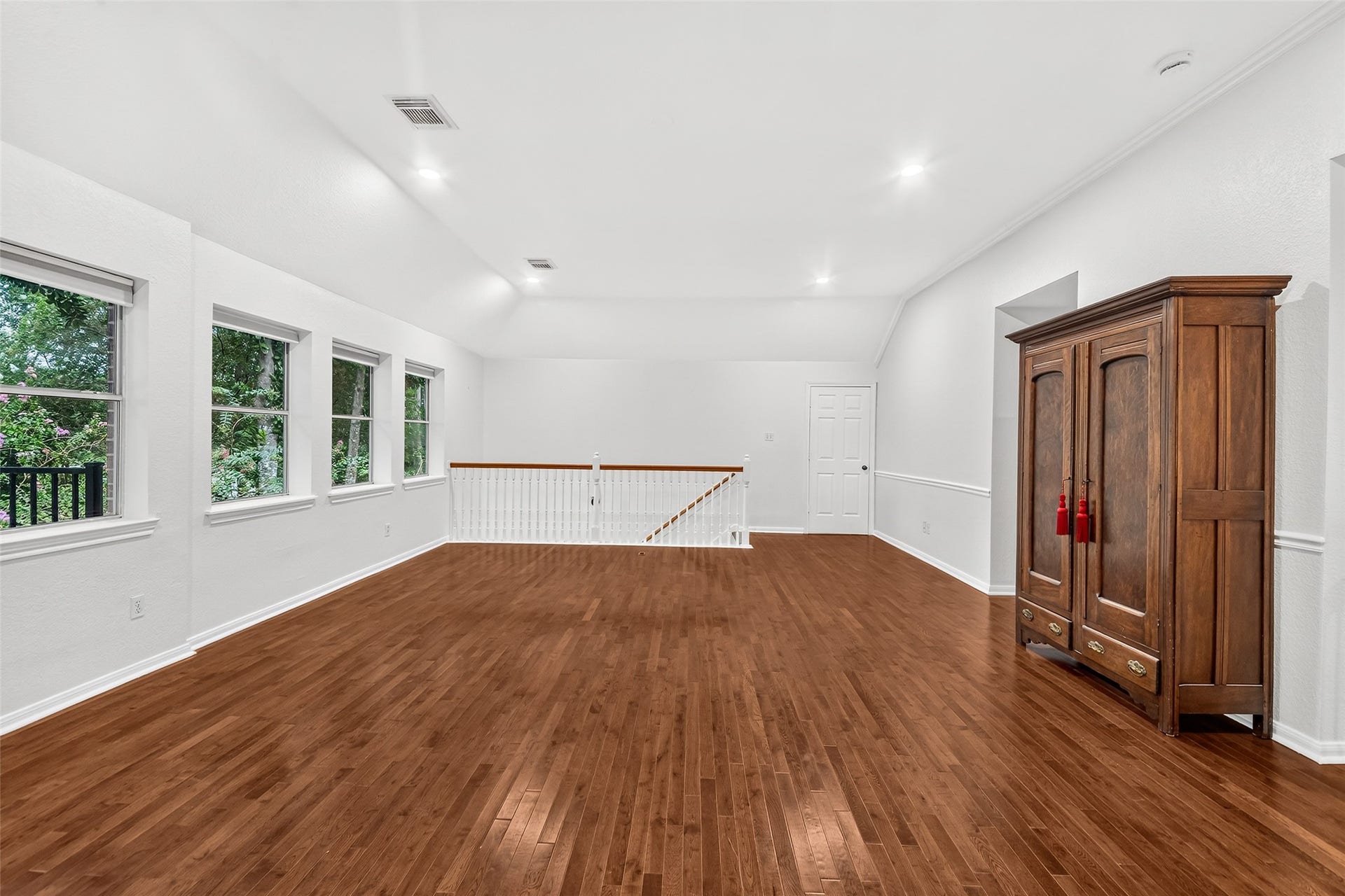 9515 Sotherloch Lake Drive, Spring, TX 77379 9515 Sotherloch Lake Drive, Spring, TX 77379