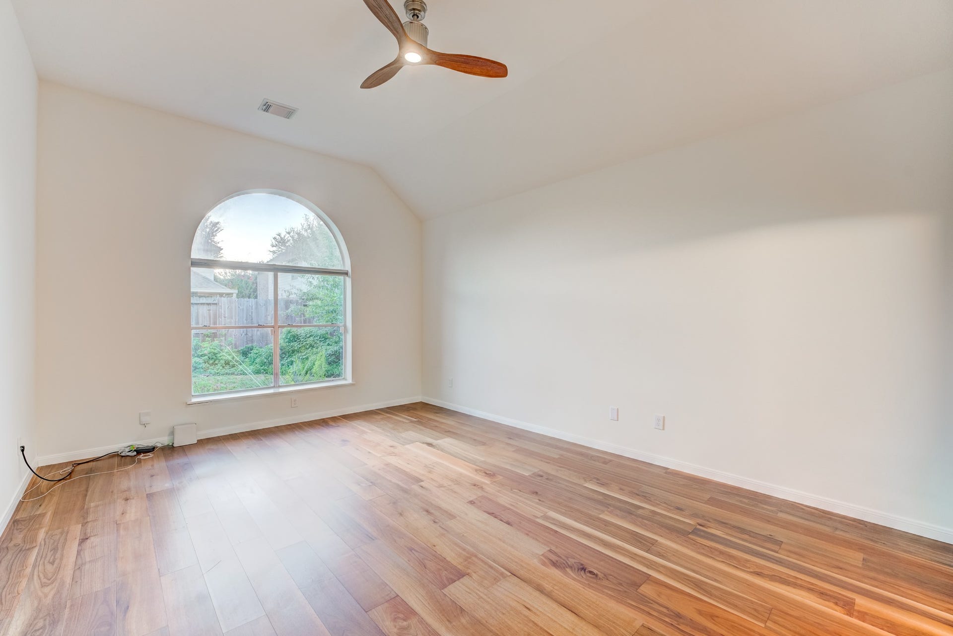 2706 Sun Beam Court, Pearland, TX 77584 2706 Sun Beam Court, Pearland, TX 77584