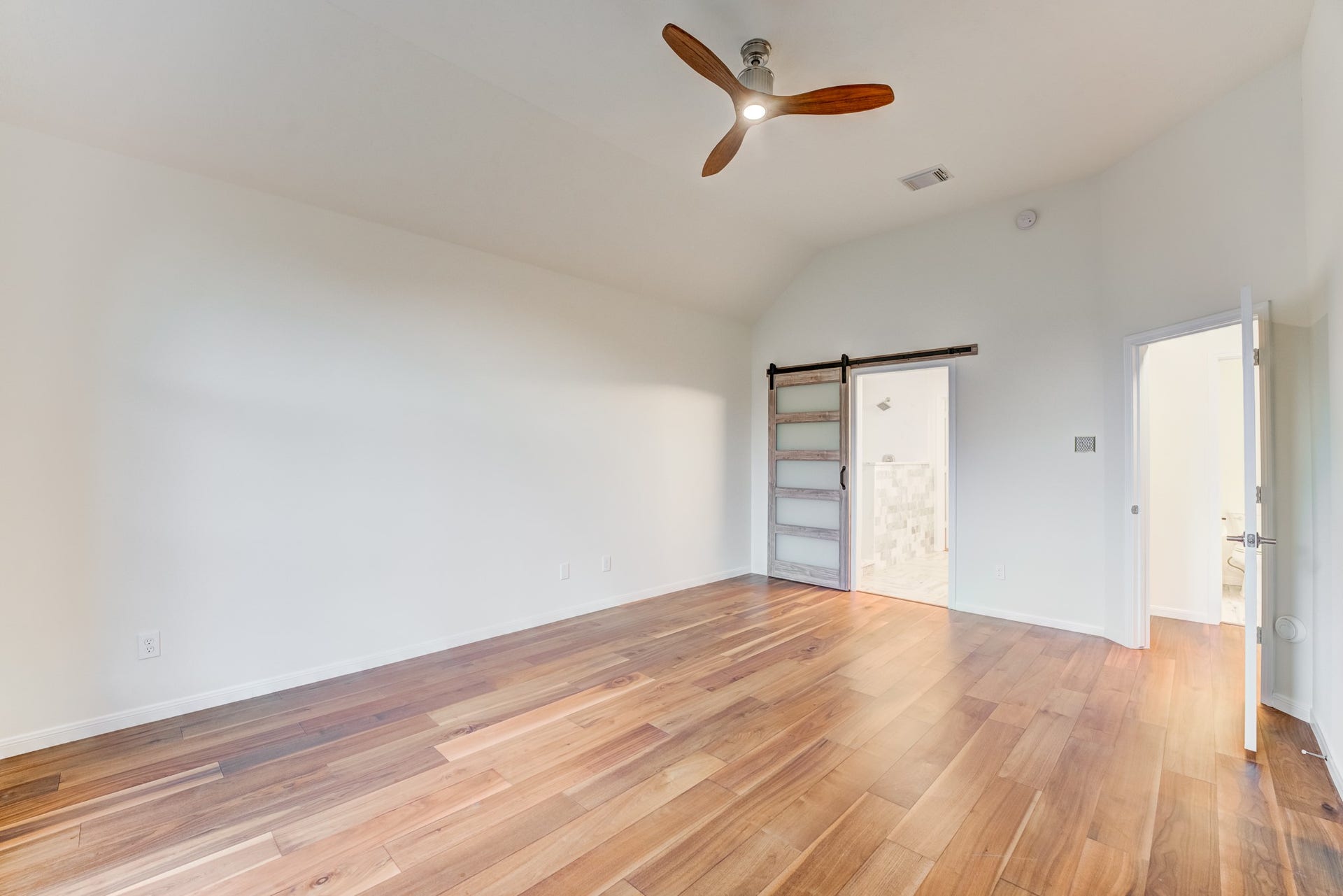 2706 Sun Beam Court, Pearland, TX 77584 2706 Sun Beam Court, Pearland, TX 77584