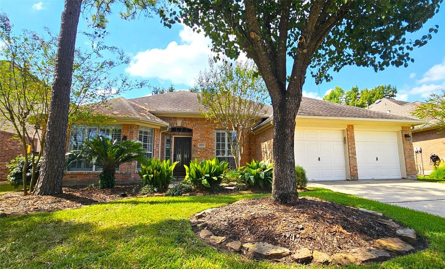 Property photo for 1023 Compass Cove Circle, Spring, TX