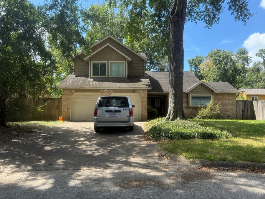 Property photo for 3230 Glade Springs Drive, Houston, TX