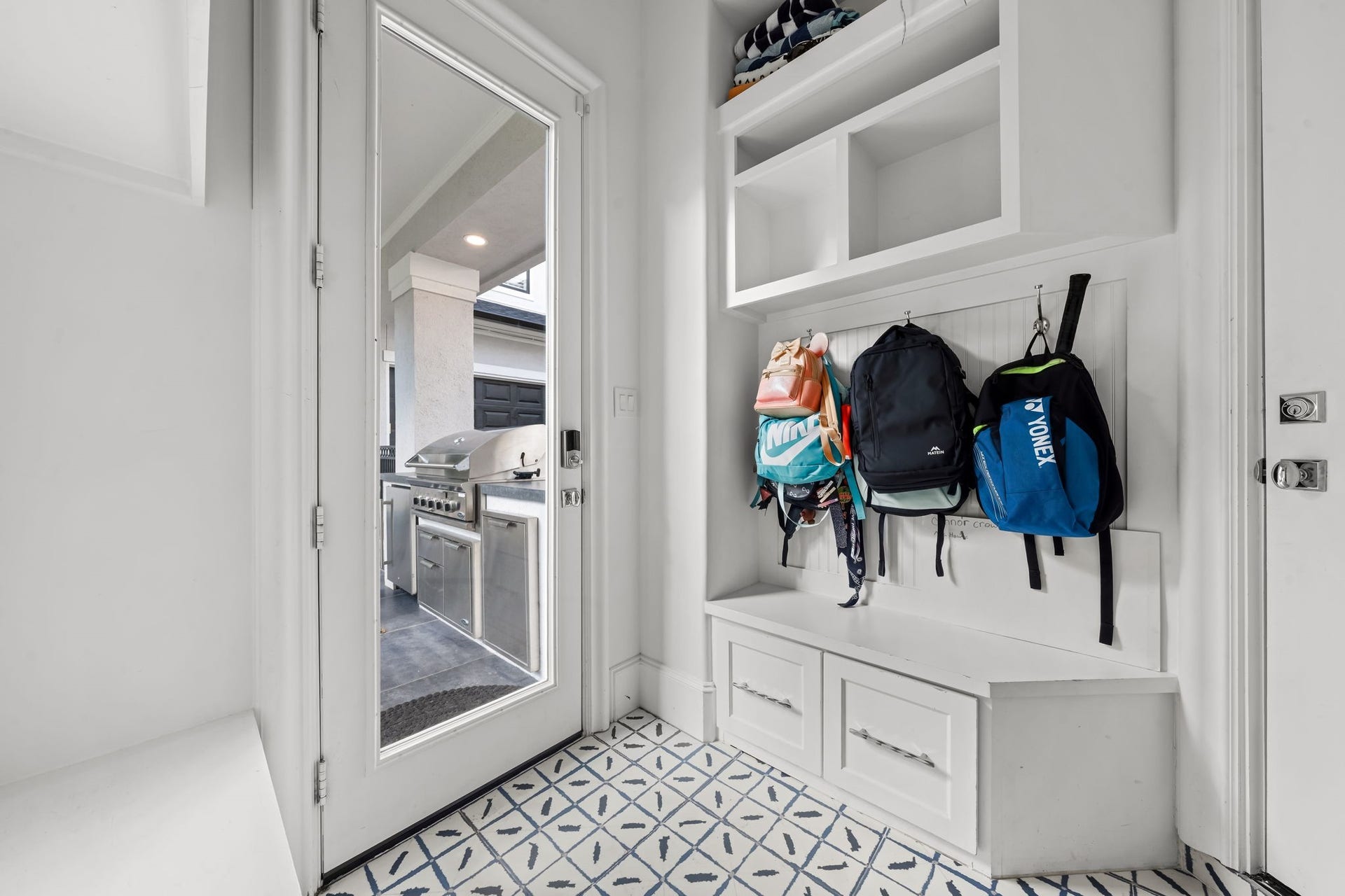 520 S 3rd Street, Bellaire, TX 77401