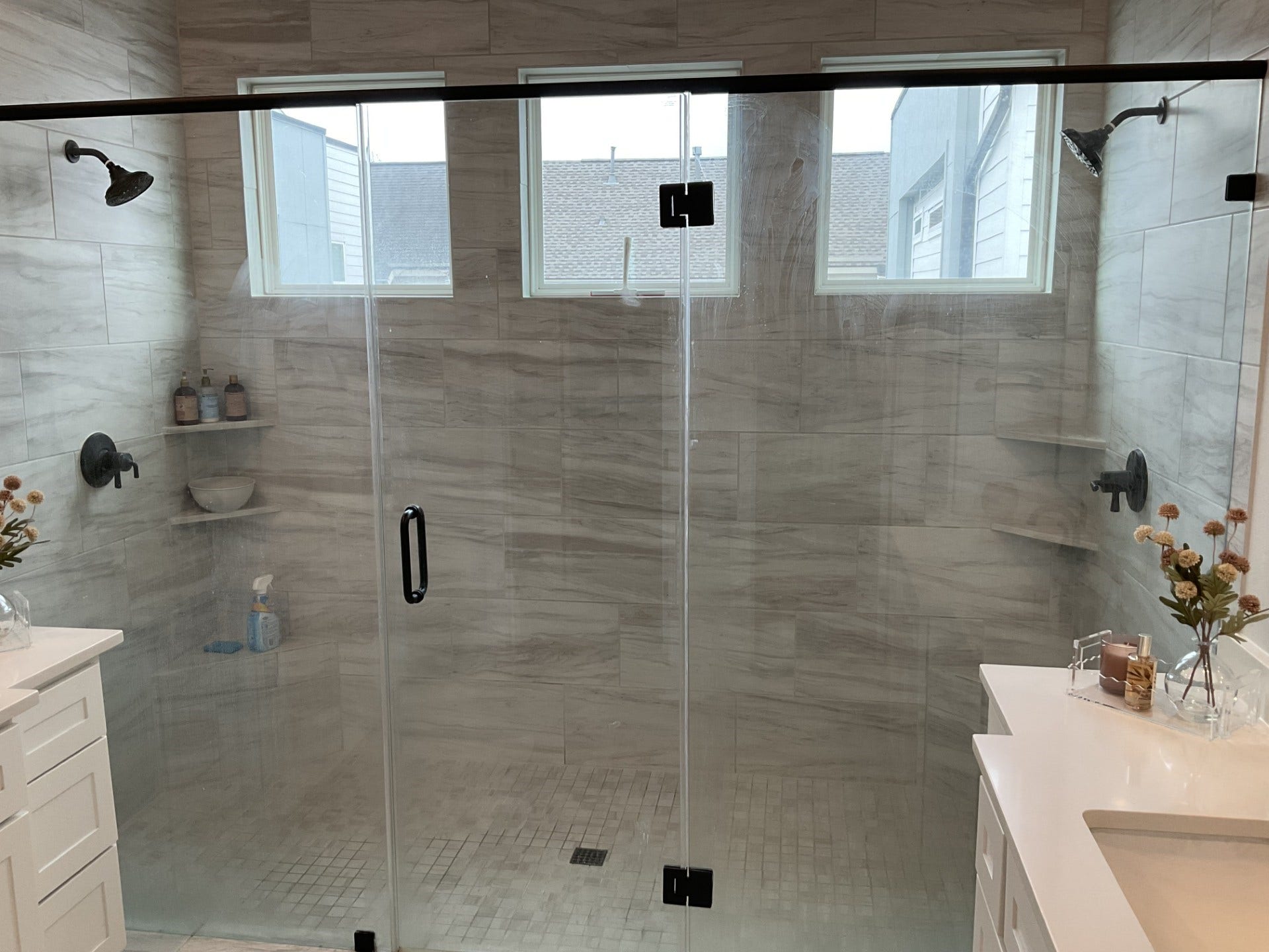 4214 Spencer Street, Houston, TX 77007 What a grand shower