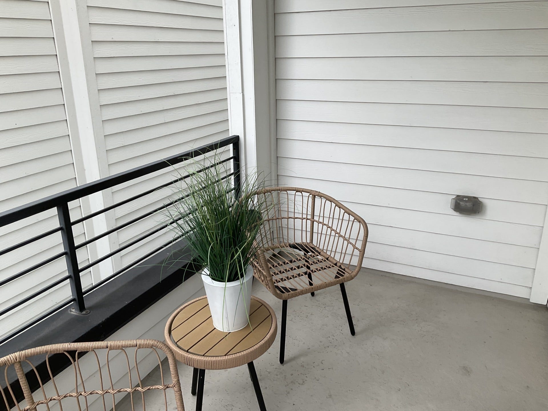 4214 Spencer Street, Houston, TX 77007 Another view of patio