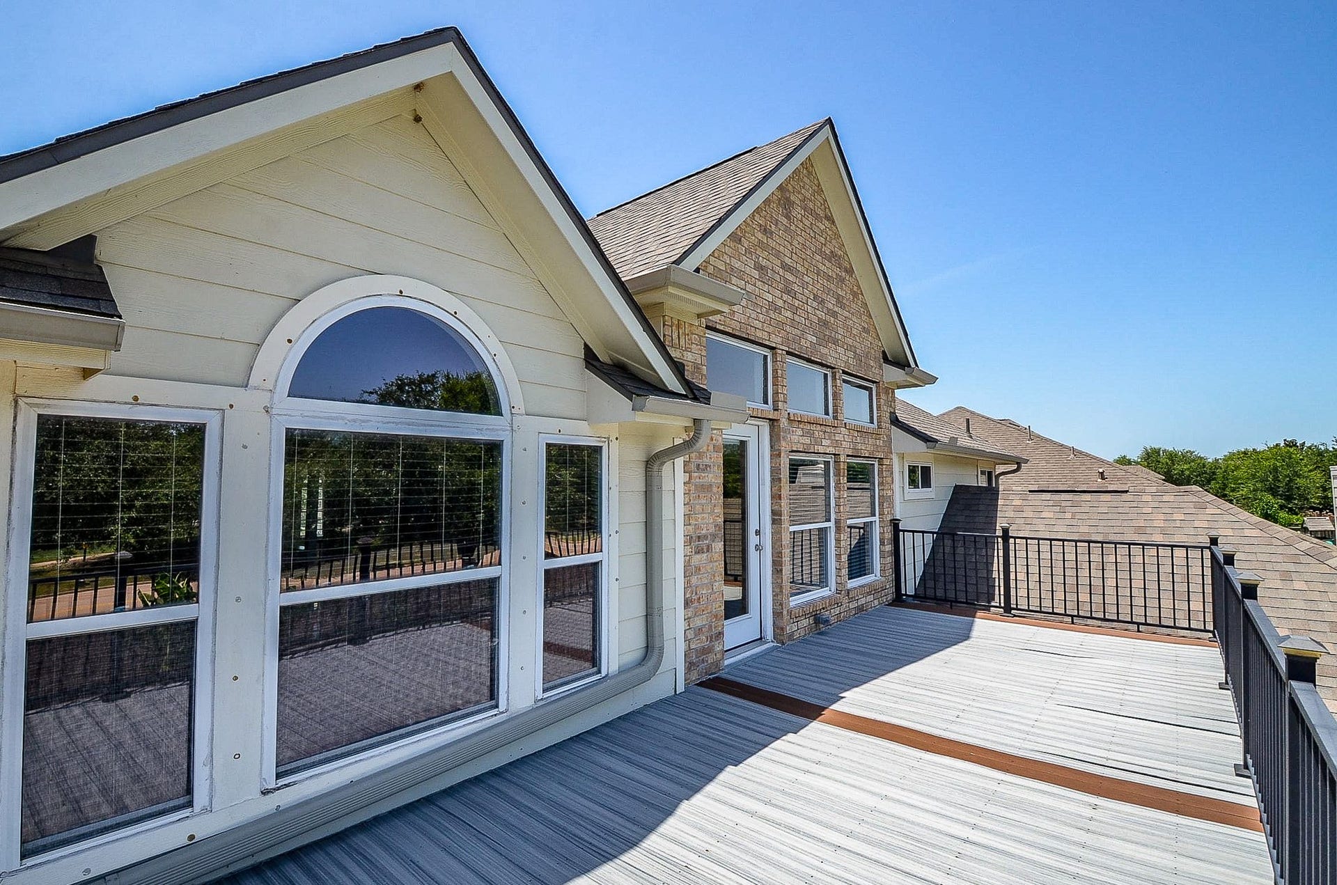 723 Overdell Drive, Sugar Land, TX 77479 723 Overdell Drive, Sugar Land, TX 77479