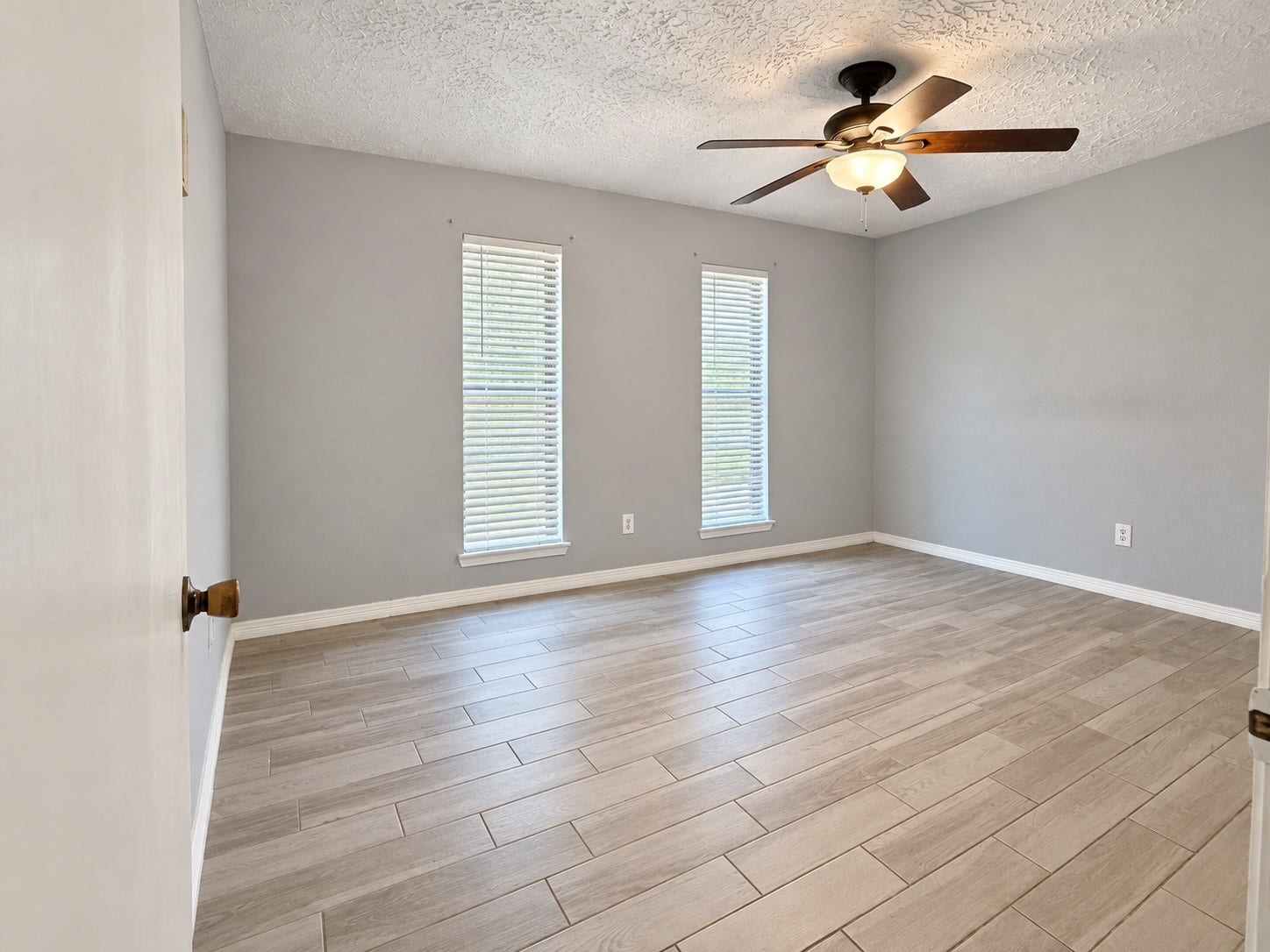 7407 Woodnettle Lane, Houston, TX 77086 Bedroom three